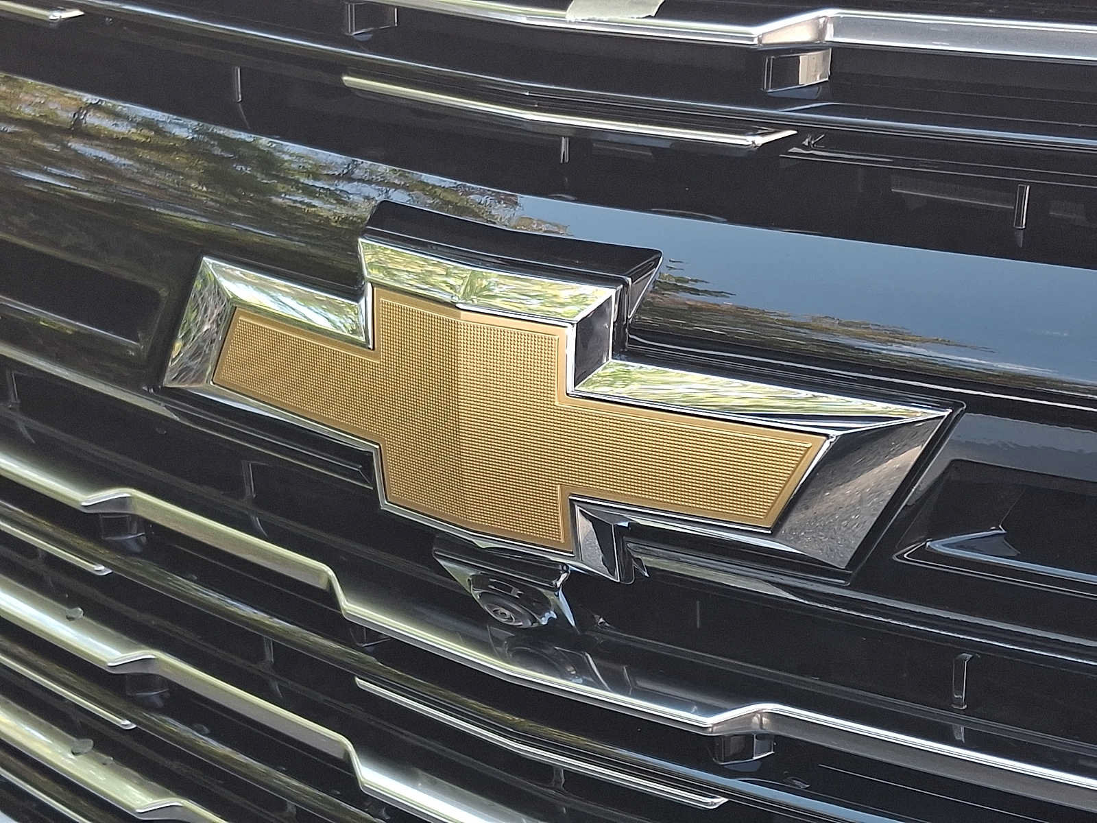 New 2027 Chevrolet Tahoe High Country w/ Sun And Tow Package AWD/4WD image 4