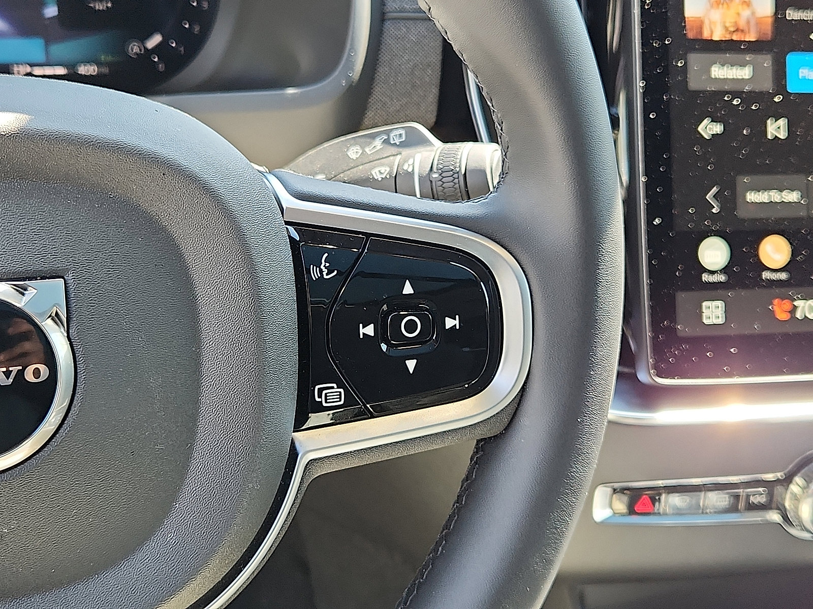 Used 2026 Volvo XC90 B5 Core w/ Protection Package image 21