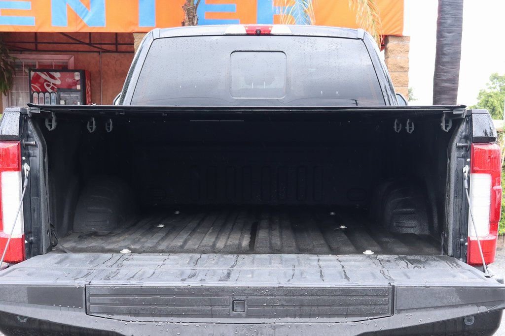 Used 2018 Ford F250 Lariat w/ Lariat Ultimate Package image 9