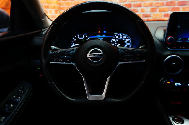 Certified 2023 Nissan Sentra SV w/ All-Weather Package FWD image 11