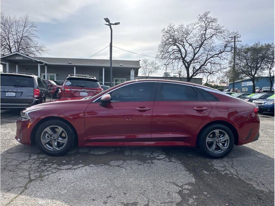 Used 2021 Kia K5 LX image 4