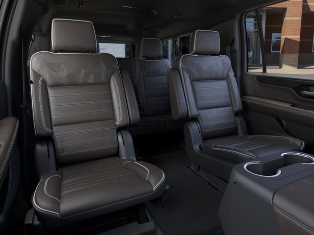 New 2026 GMC Yukon XL Denali Ultimate AWD/4WD image 17