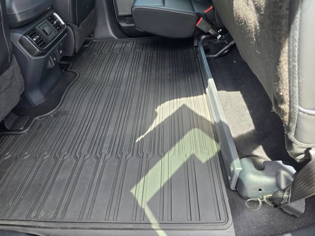 Used 2023 Ford F150 Lariat AWD/4WD image 33