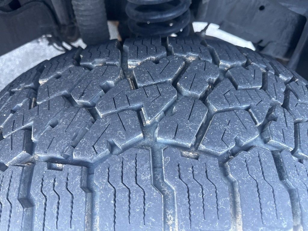 Used 2024 RAM 2500 Limited w/ Safety Group image 15