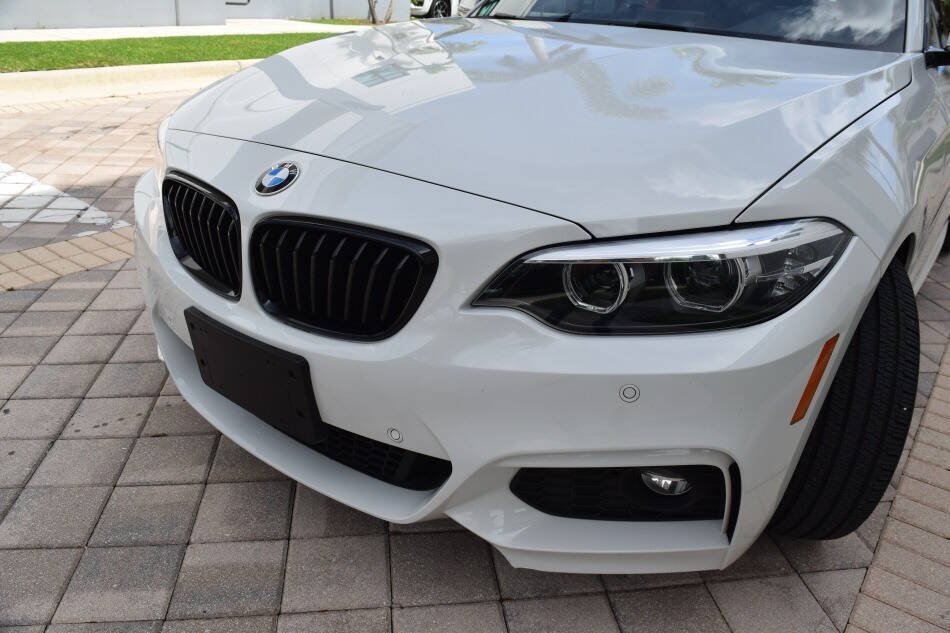 Used 2021 BMW 230i xDrive Convertible AWD/4WD image 10