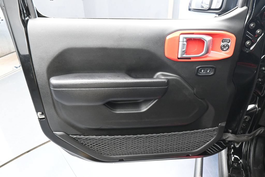 Used 2023 Jeep Gladiator Sport AWD/4WD image 13
