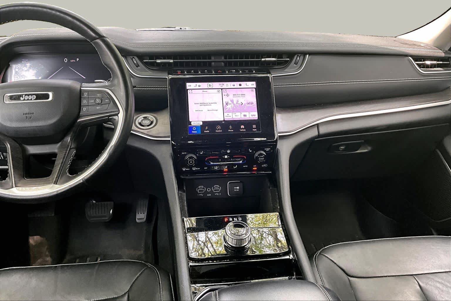 Used 2022 Jeep Grand Cherokee L Limited RWD image 7