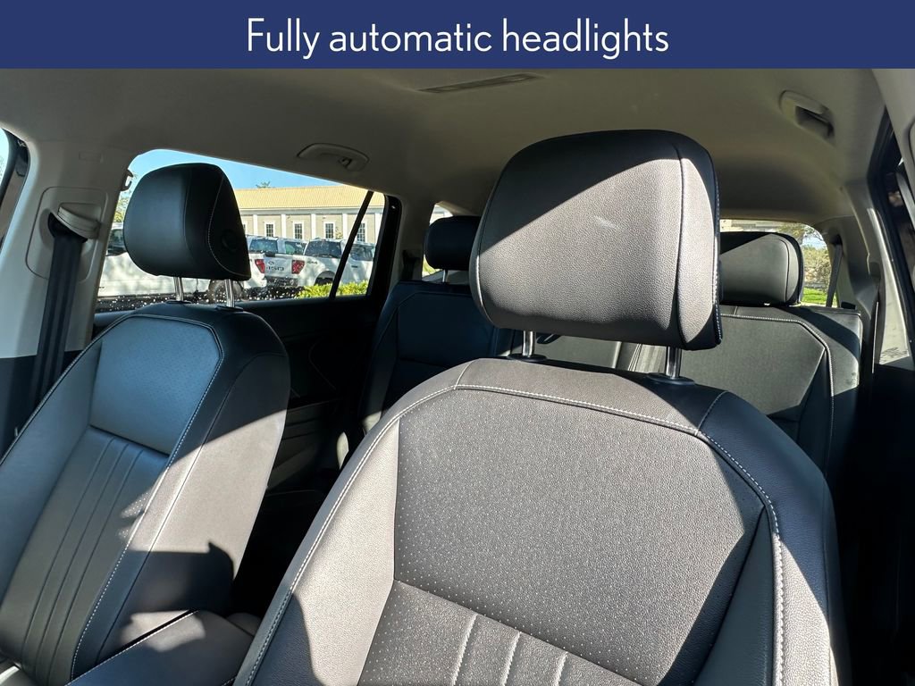 Used 2023 Volkswagen Tiguan SE image 6