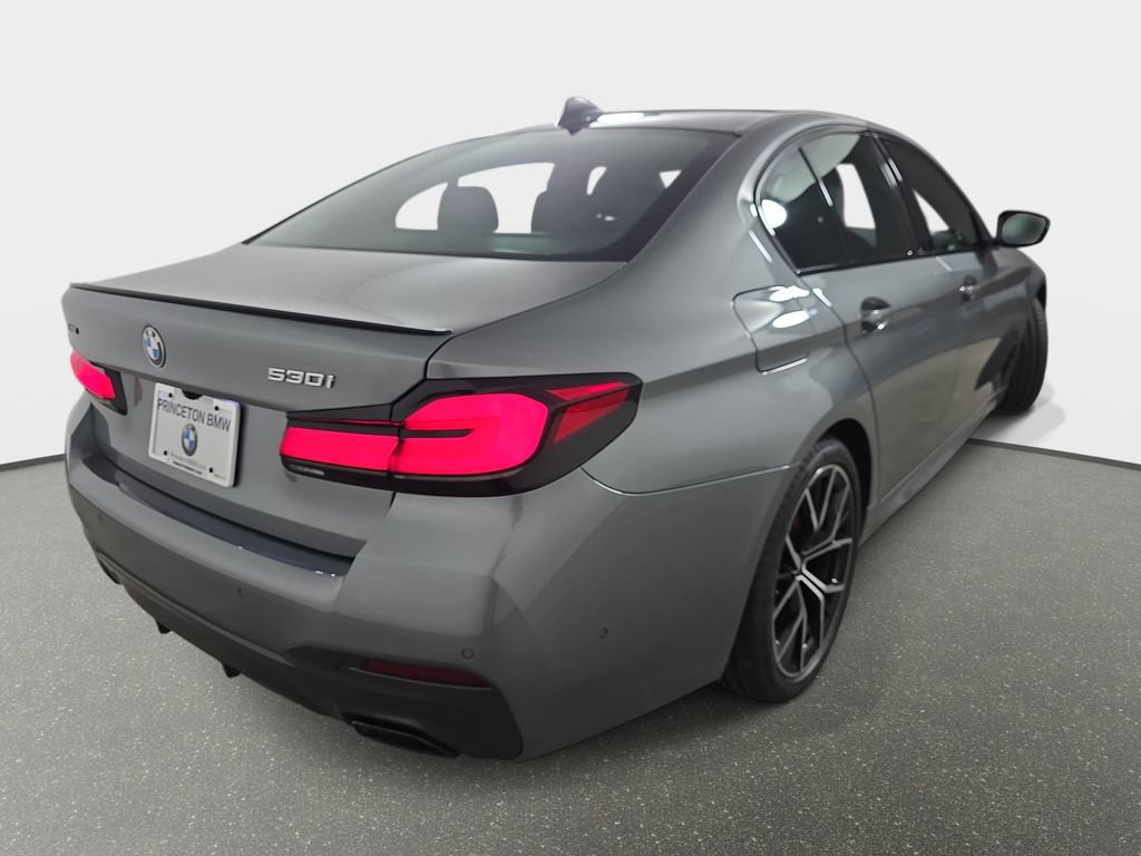 Certified 2023 BMW 530i xDrive w/ M Sport Package AWD/4WD image 36