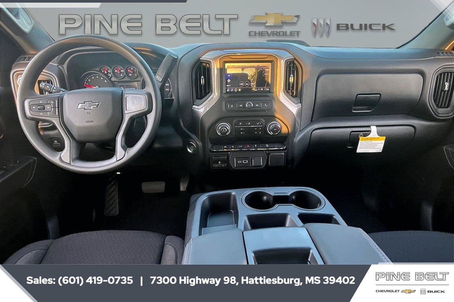 New 2026 Chevrolet Silverado 1500 Custom Trail Boss w/ LPO, Dark Essentials Package AWD/4WD image 14
