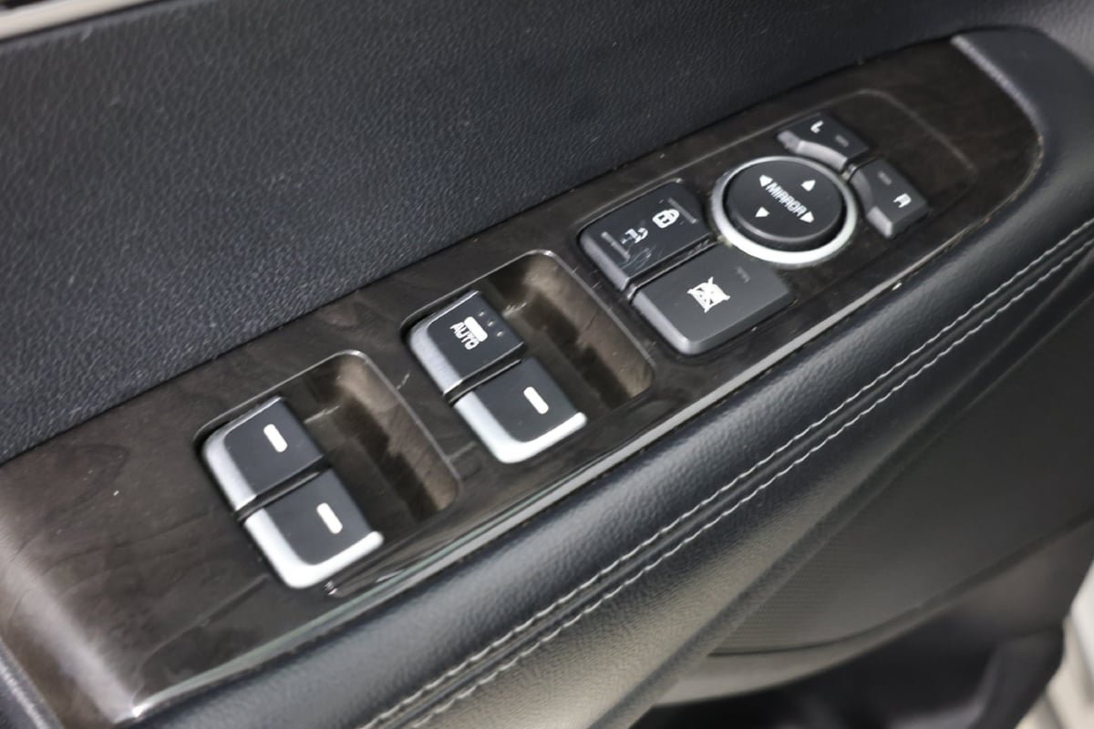 Used 2016 Kia Sorento L FWD image 17