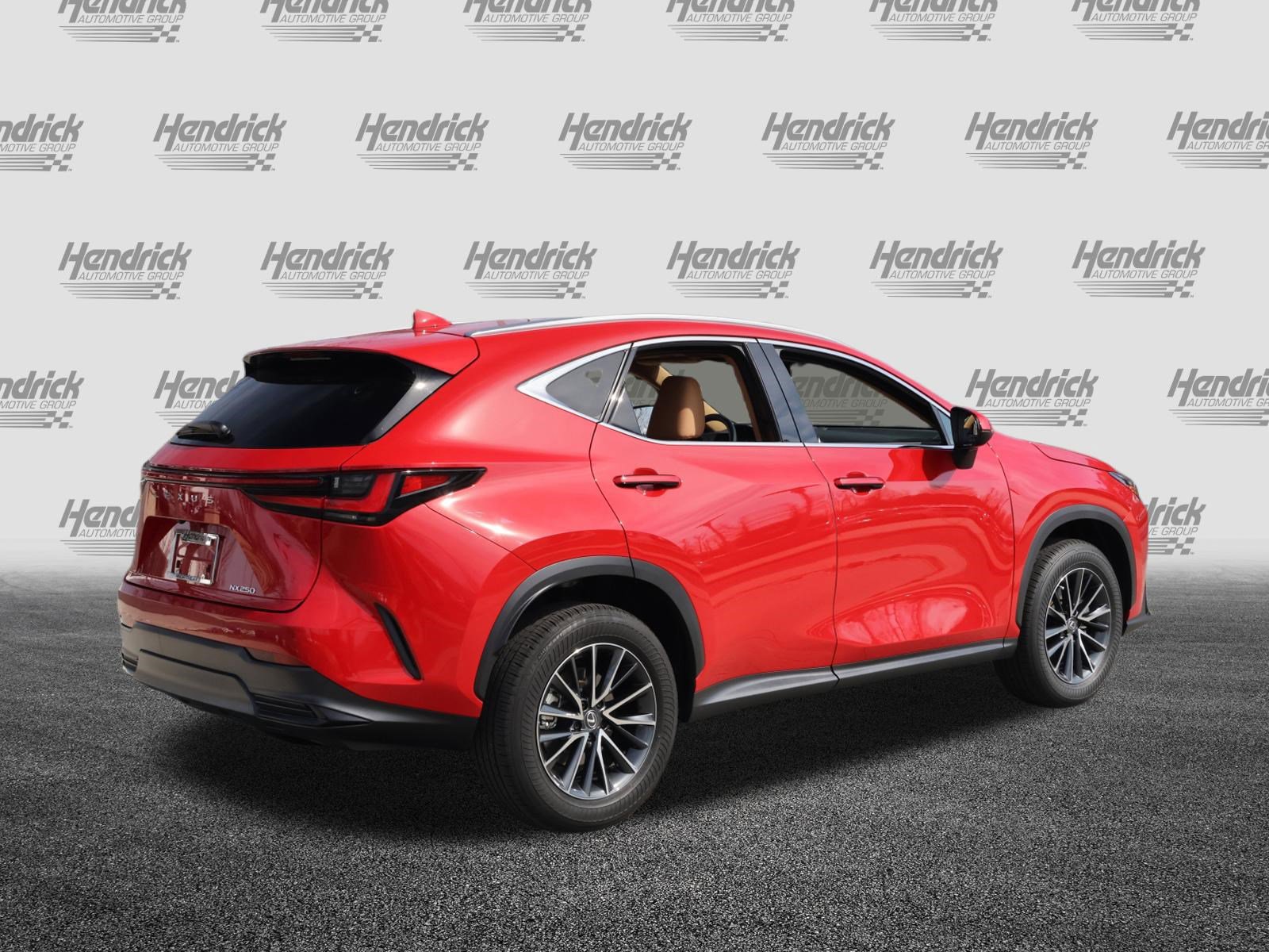 Certified 2025 Lexus NX 250 250 Premium w/ Towing Package (2000 Lbs) image 9