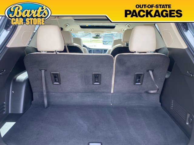 Used 2022 Buick Enclave Essence w/ Experience Buick Package image 8