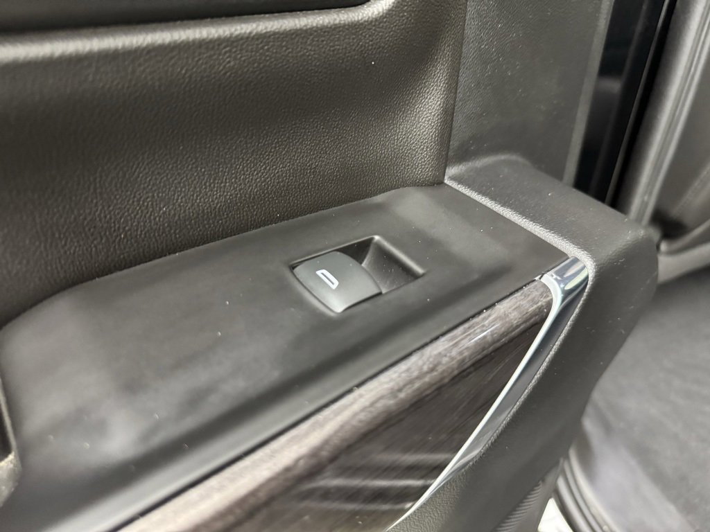 Used 2021 Chevrolet Silverado 1500 LTZ image 48