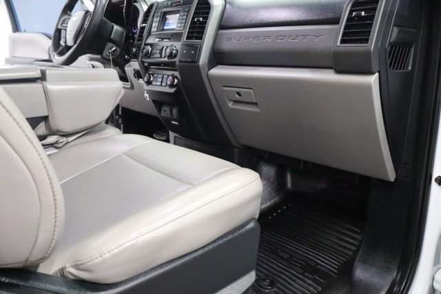 Used 2018 Ford F250 XL w/ Power Equipment Group AWD/4WD image 47