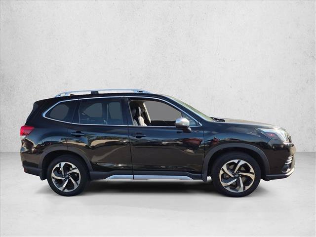 Used 2023 Subaru Forester Touring w/ Popular Package #2 AWD/4WD image 4