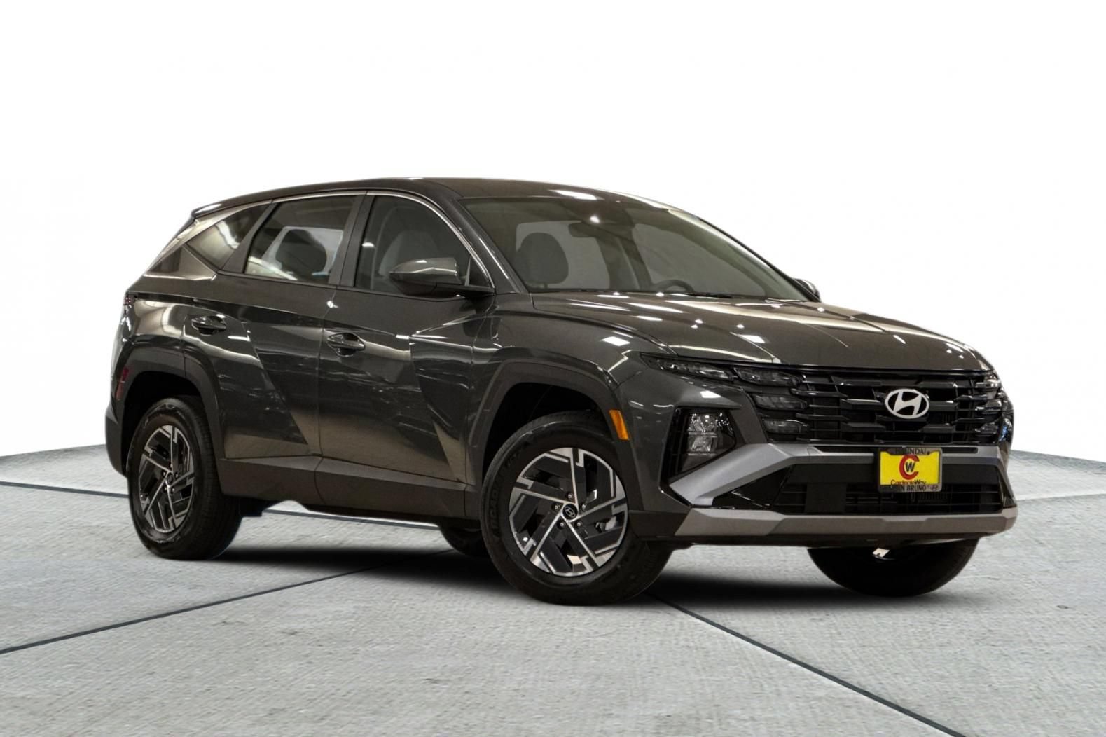 New 2026 Hyundai Tucson Blue SE AWD/4WD image 2