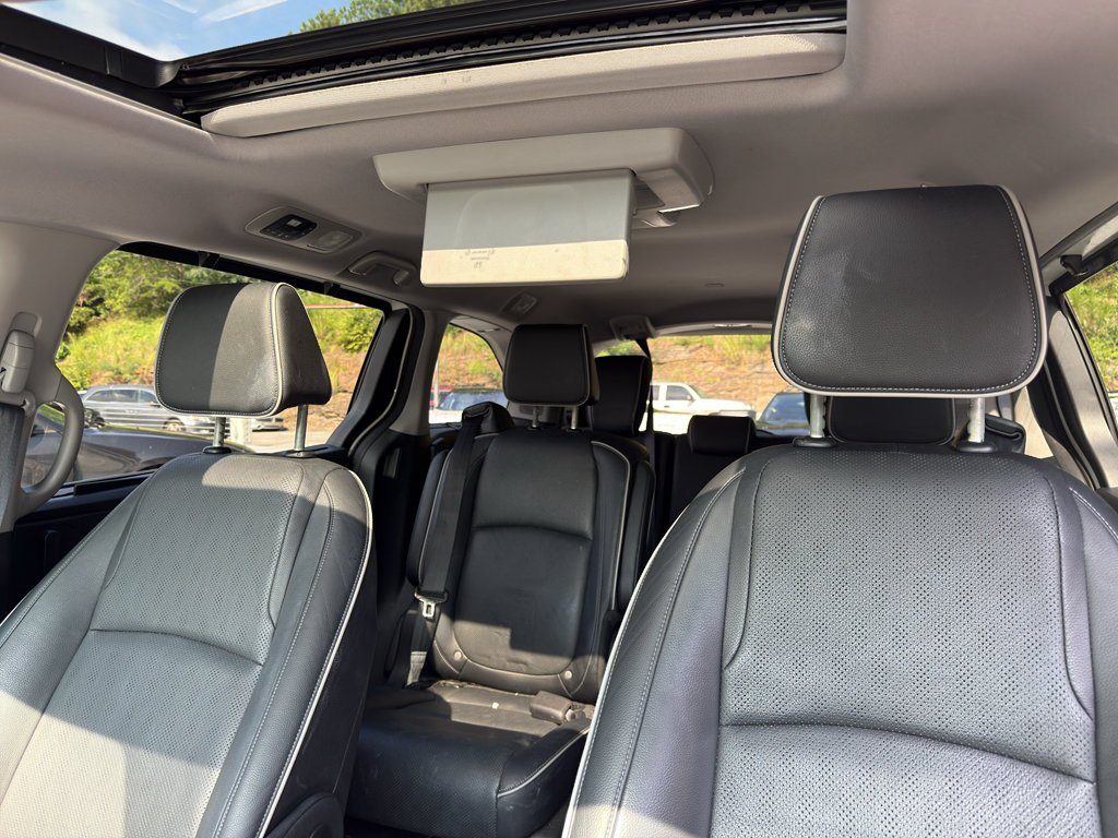 Used 2023 Honda Odyssey Elite image 8