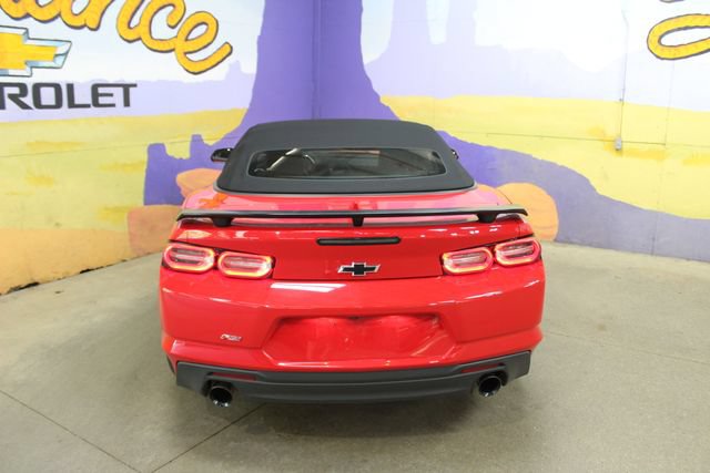 Used 2020 Chevrolet Camaro LT w/ RS Package RWD image 7