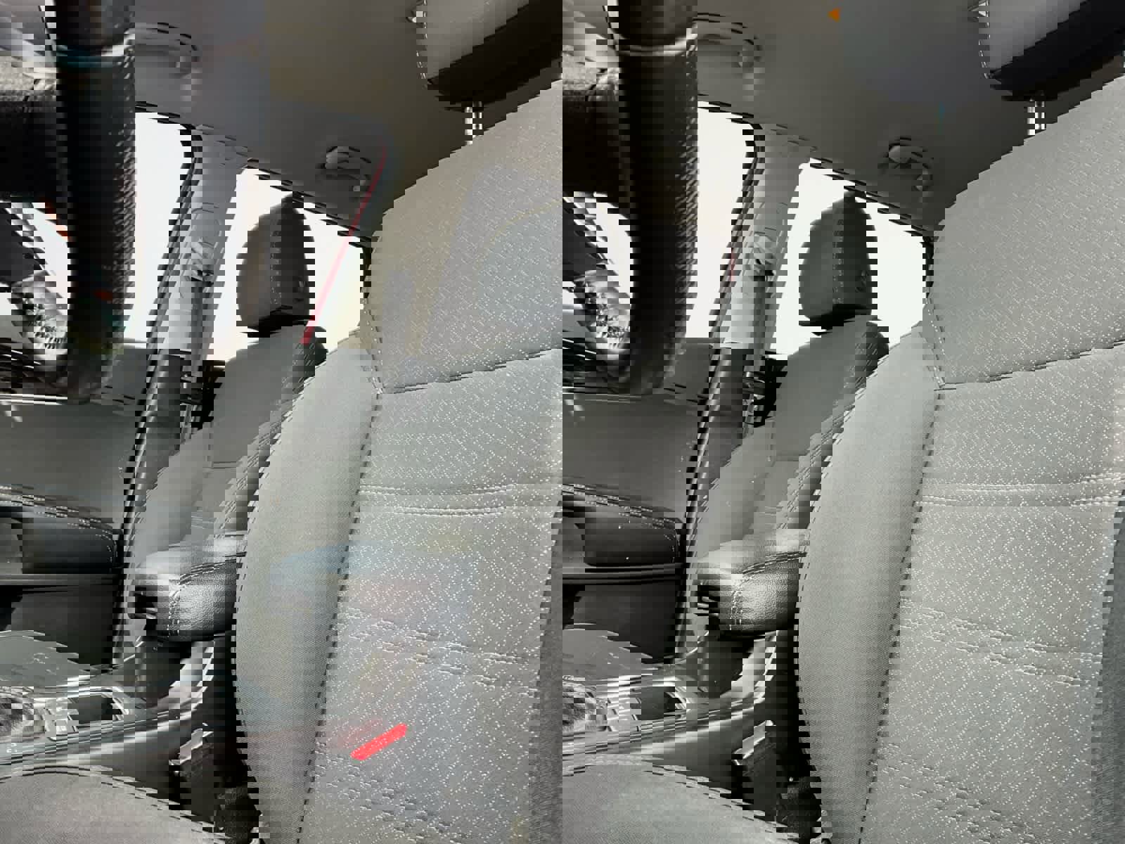 Used 2020 Kia Sorento LX w/ LX I4 Convenience Package image 11