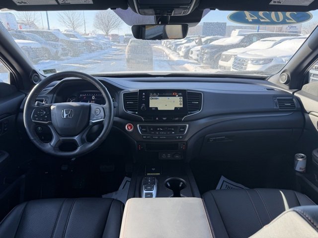 Used 2024 Honda Passport TrailSport image 12