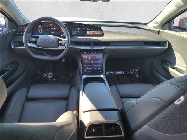 Used 2025 Lucid Air Touring AWD/4WD image 18