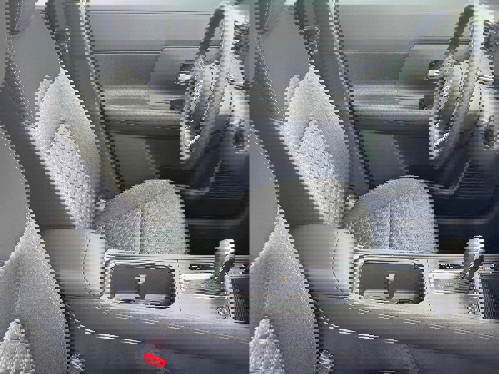 New 2026 Nissan Kicks SV image 12