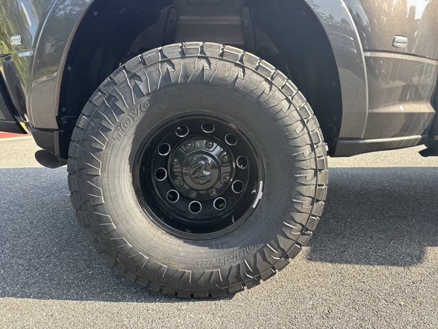 New 2026 RAM 3500 Limited AWD/4WD image 19