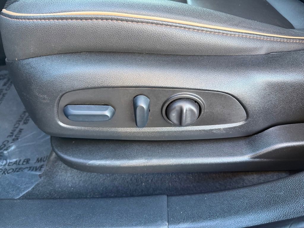 Used 2023 Chevrolet Blazer Premier image 8