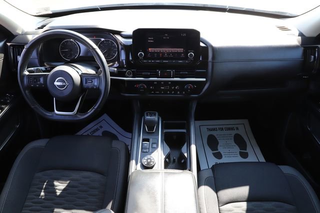 Used 2022 Nissan Pathfinder SV image 20