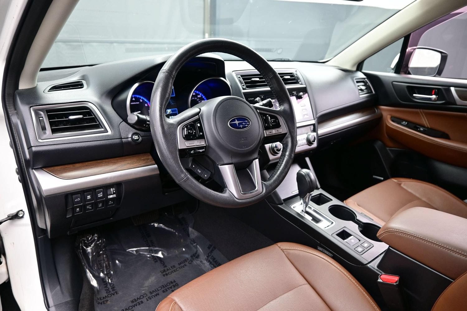 Used 2017 Subaru Outback 2.5i Touring w/ Popular Package #5A AWD/4WD image 13