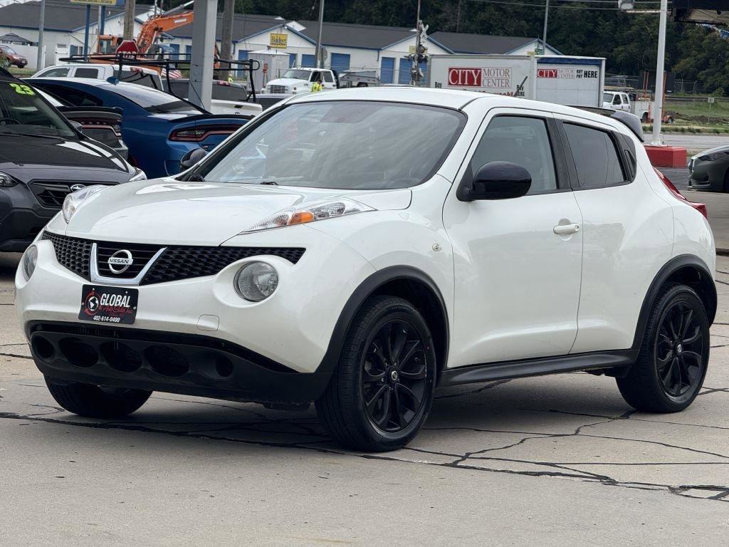 Used 2014 Nissan Juke S w/ Midnight Edition 2.0 image 3