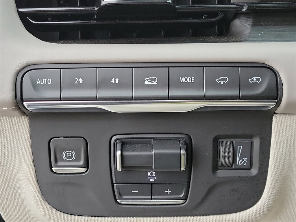 Certified 2022 Cadillac Escalade Premium Luxury Platinum image 26