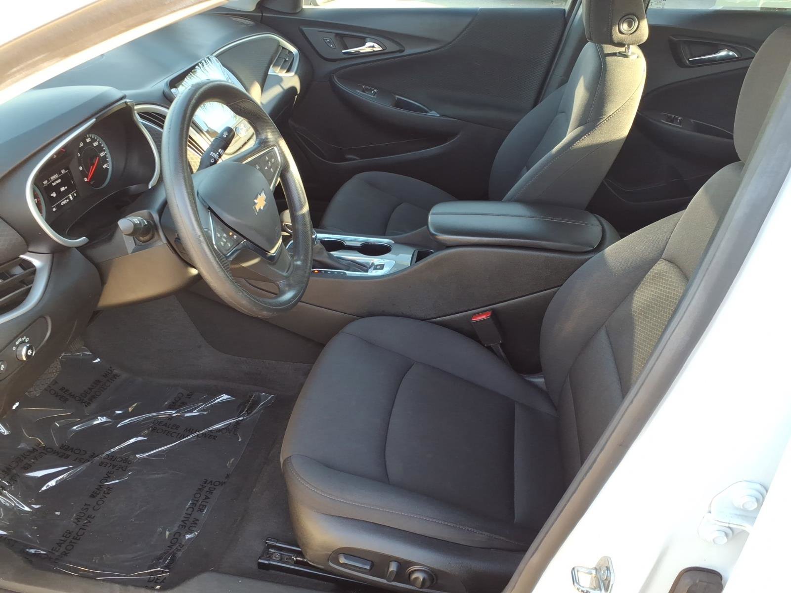 Used 2024 Chevrolet Malibu LT image 14