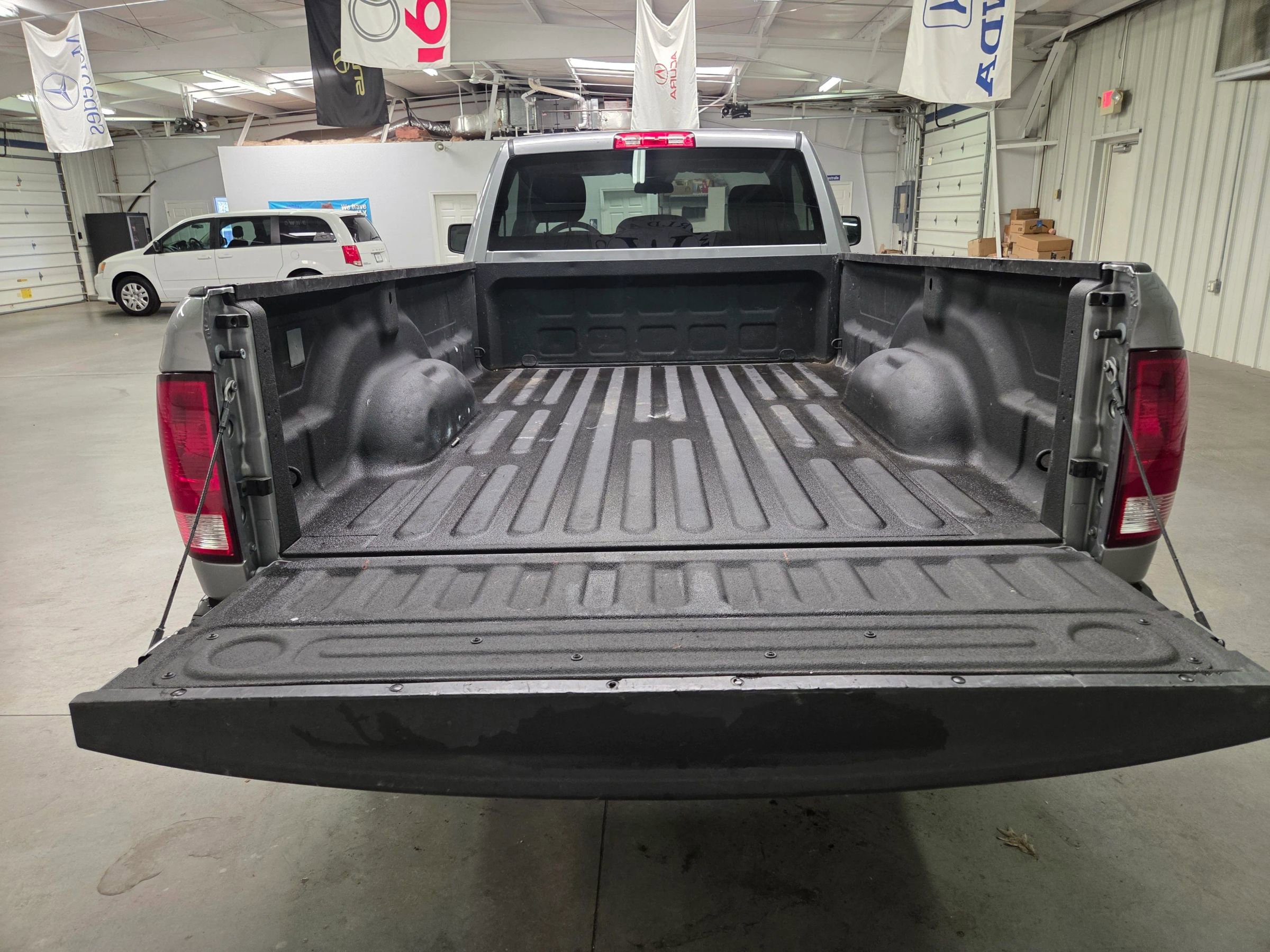 Used 2023 RAM 1500 Tradesman w/ Power & Remote Entry Group image 30