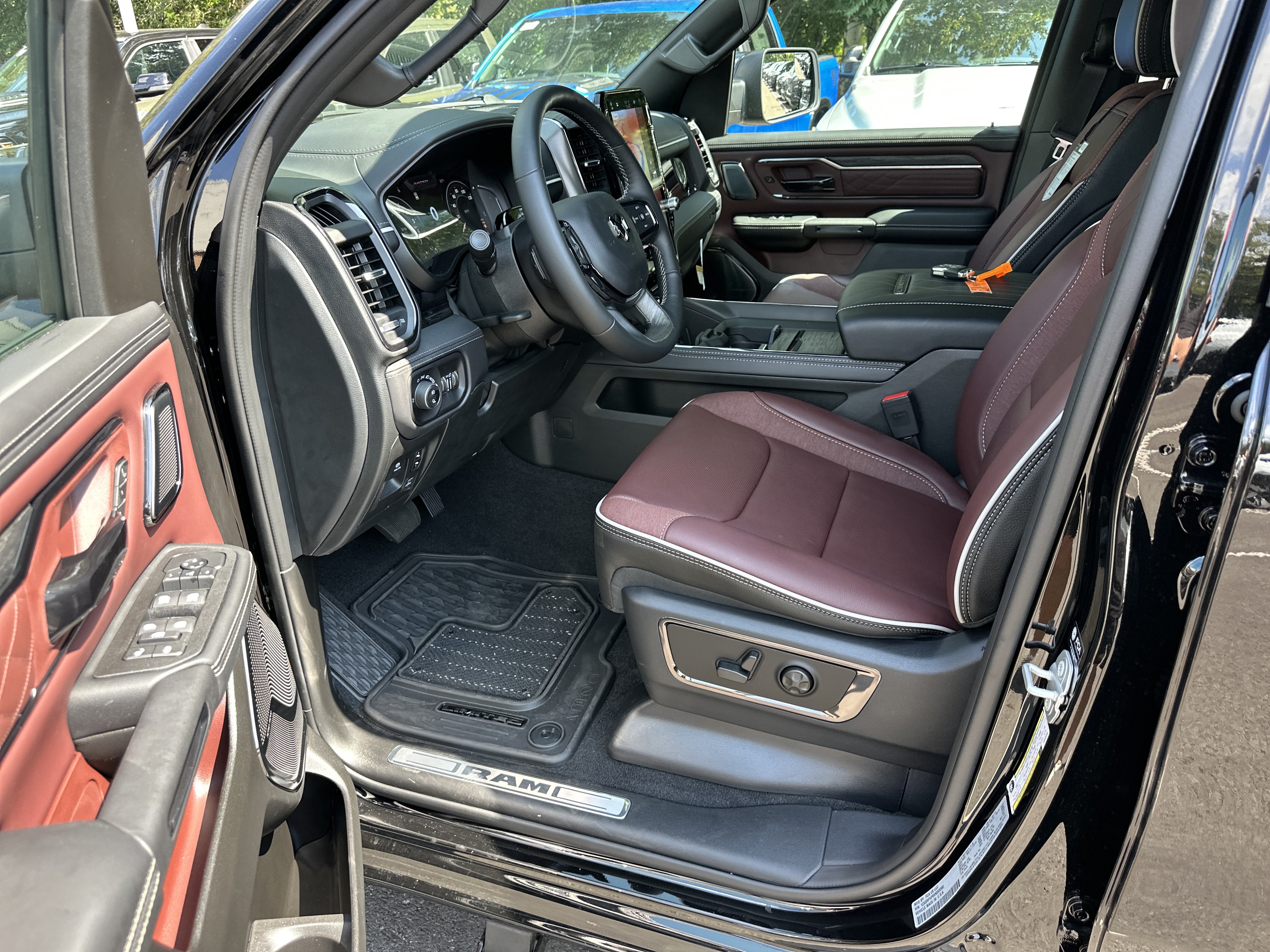 New 2027 RAM 1500 Limited AWD/4WD image 31