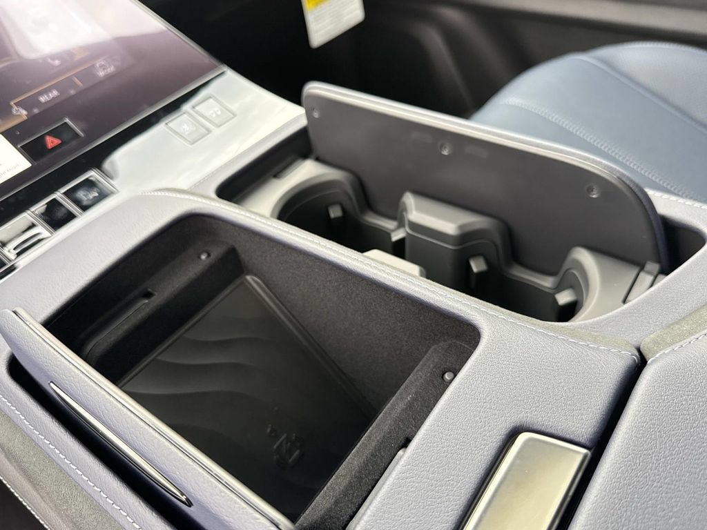New 2027 INFINITI QX80 Sensory AWD/4WD image 5