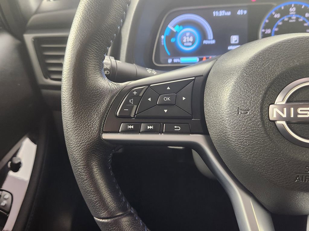 Certified 2024 Nissan Leaf SV Plus image 17