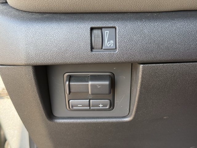 Certified 2025 Chevrolet Colorado ZR2 w/ Technology Package AWD/4WD image 25