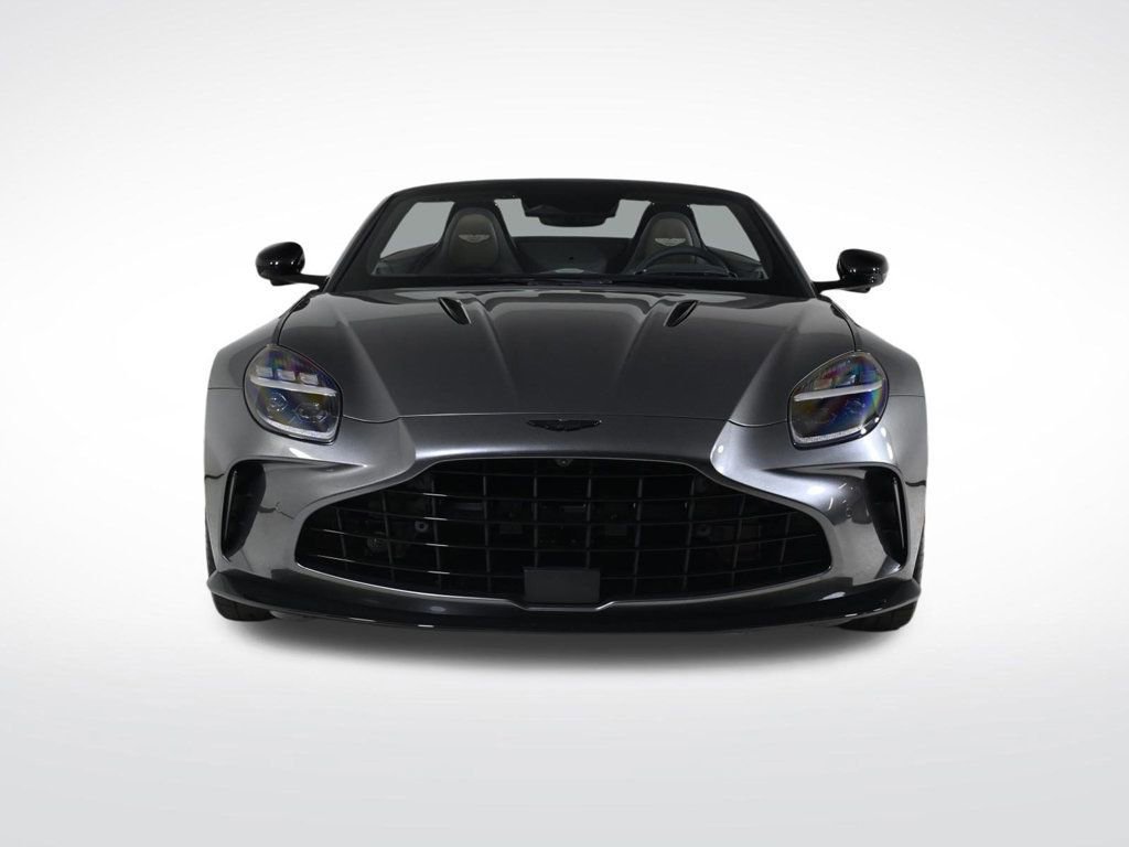 Used 2026 Aston Martin V8 Vantage S image 8