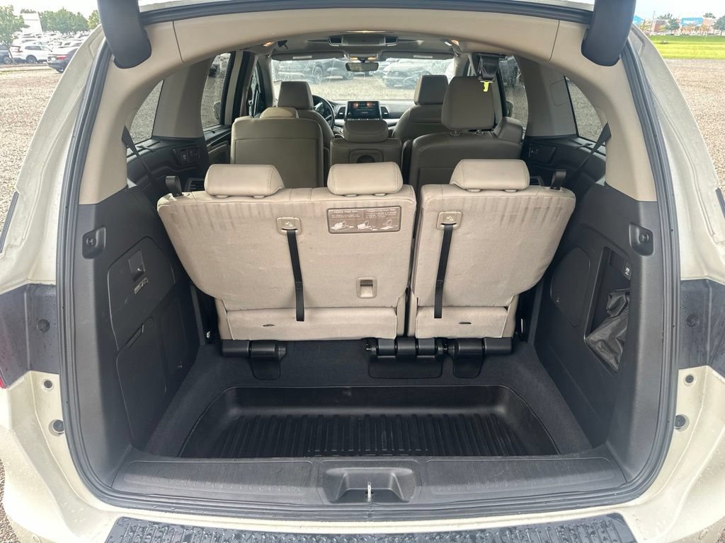 Used 2018 Honda Odyssey Elite image 12