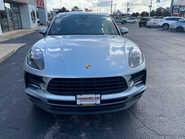 Used 2020 Porsche Macan AWD/4WD image 3