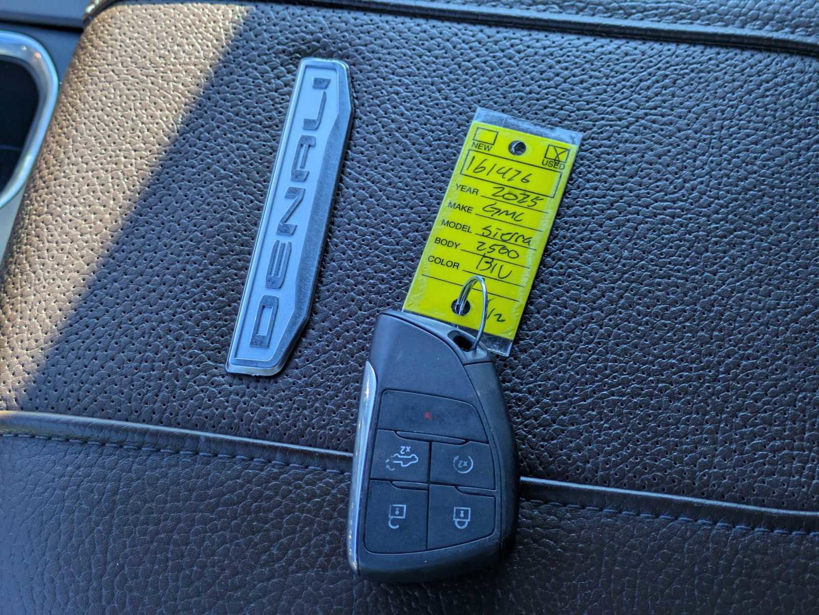 Used 2025 GMC Sierra 2500 Denali w/ Denali Reserve Package image 36