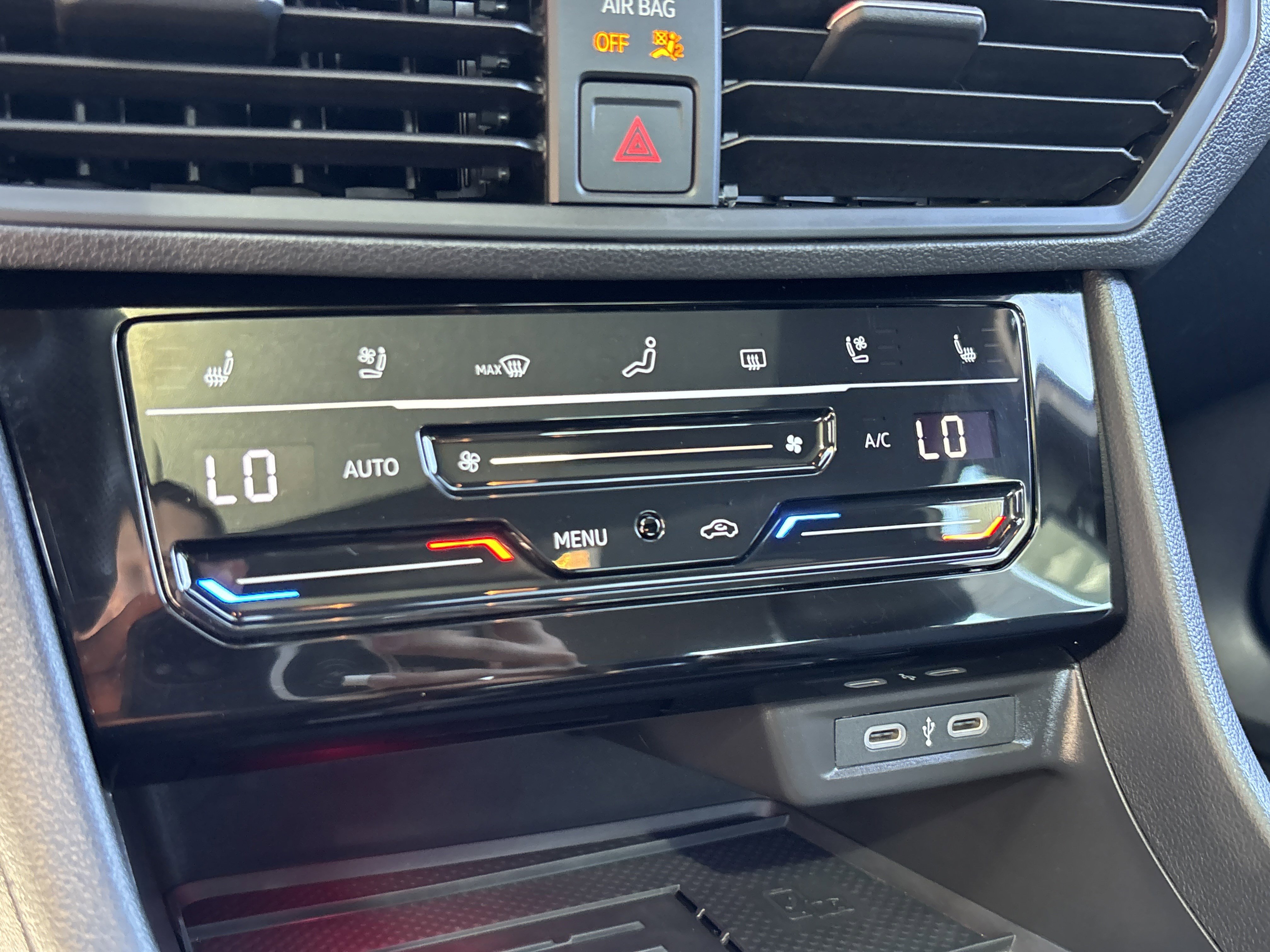 Used 2025 Volkswagen Jetta GLI Autobahn image 23