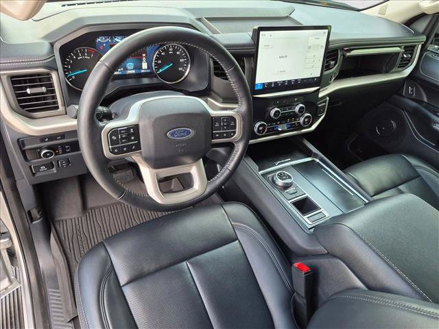 Used 2024 Ford Expedition XLT RWD image 10