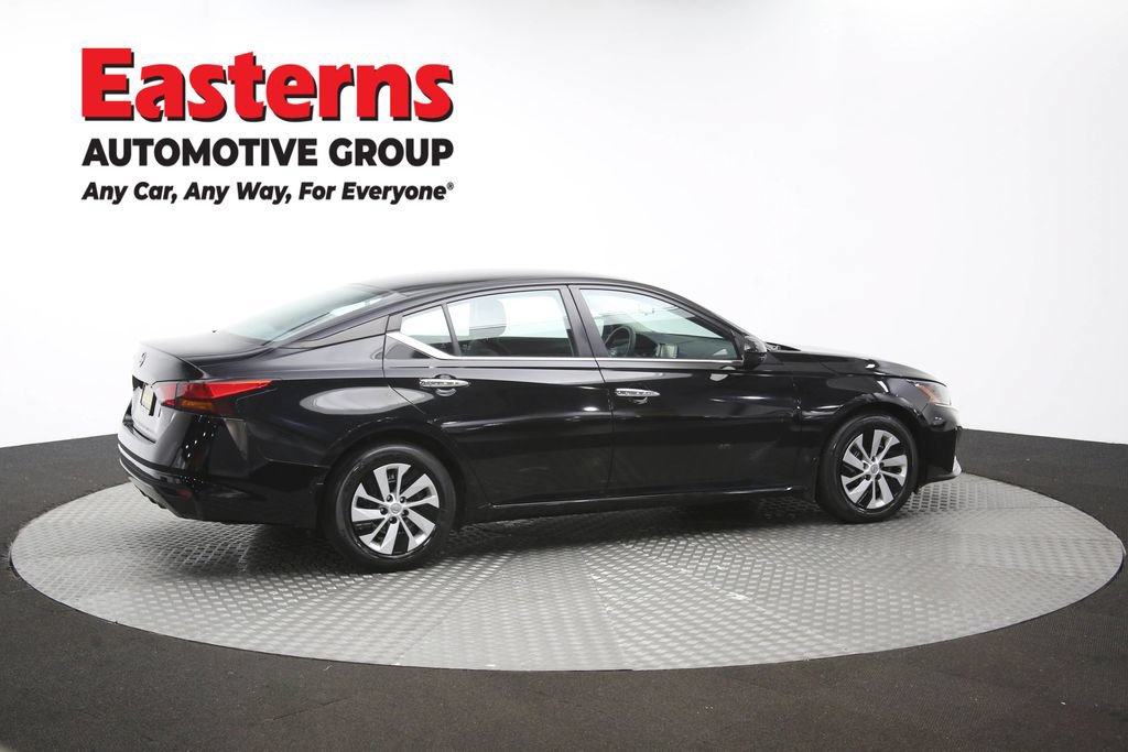 Used 2023 Nissan Altima 2.5 S FWD image 42