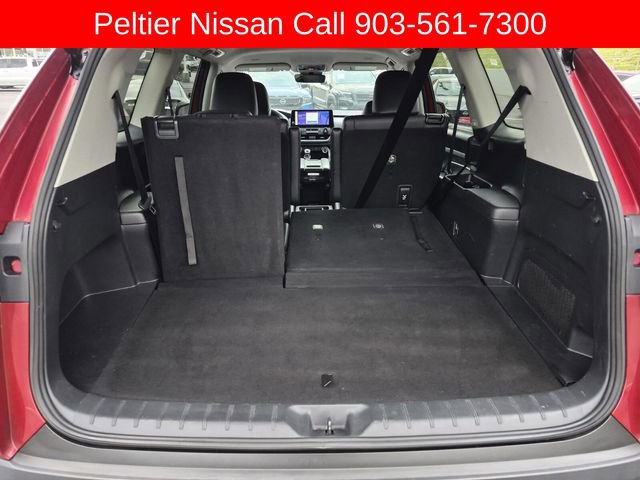 Used 2025 Toyota Grand Highlander AWD image 9