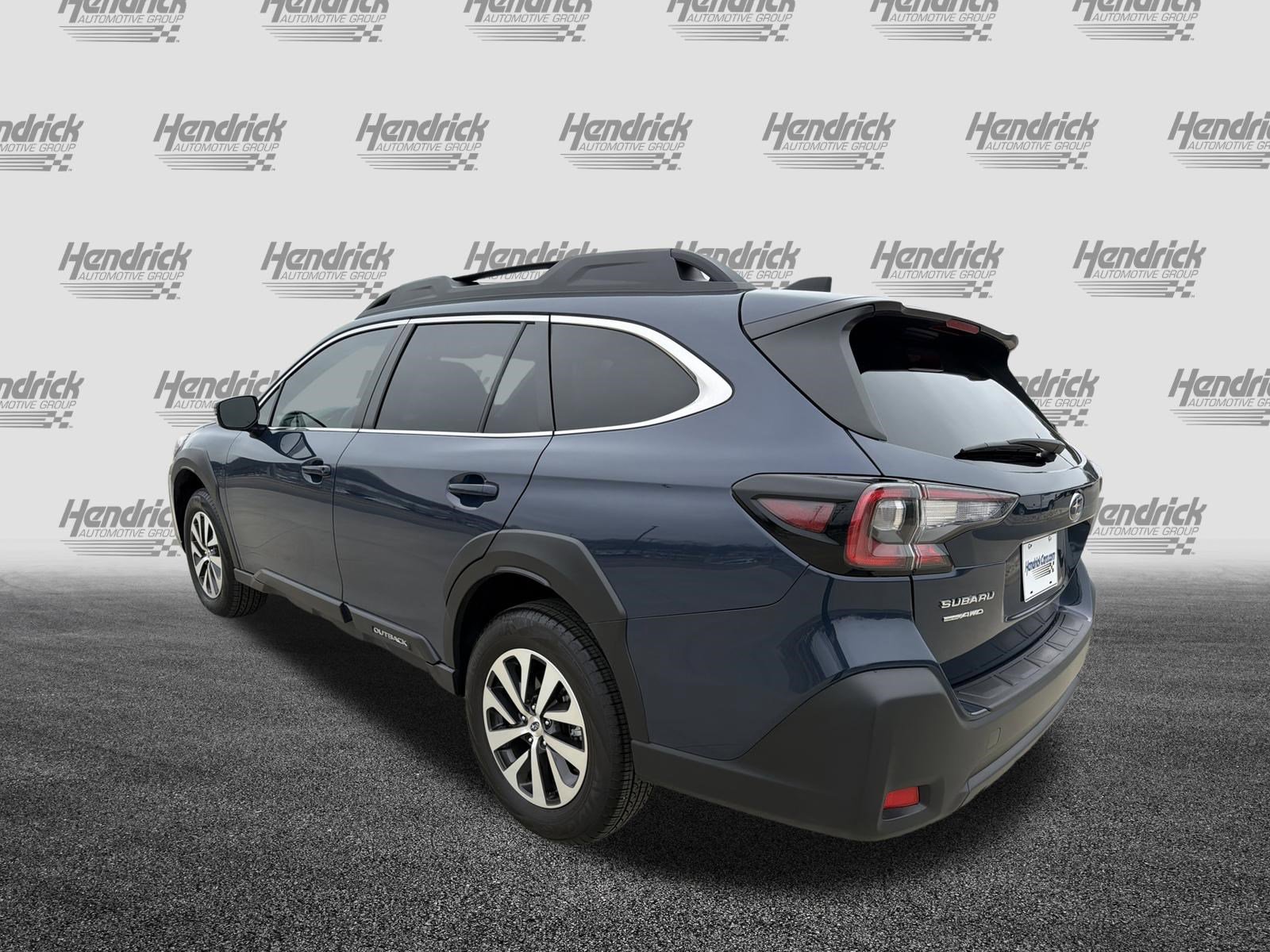 Used 2025 Subaru Outback Premium w/ Popular Package #1A image 8