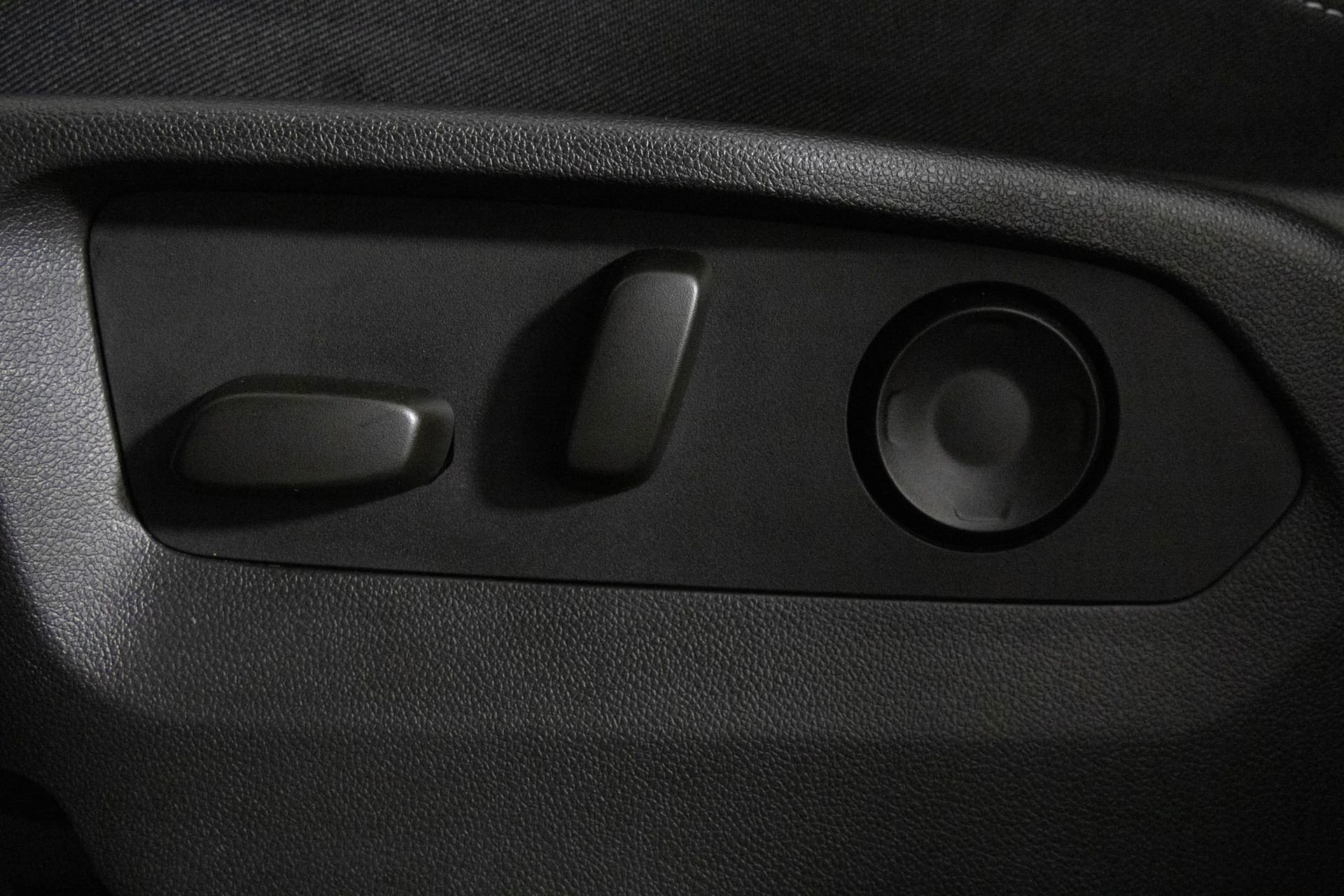 Certified 2024 Buick Envision Sport Touring image 20