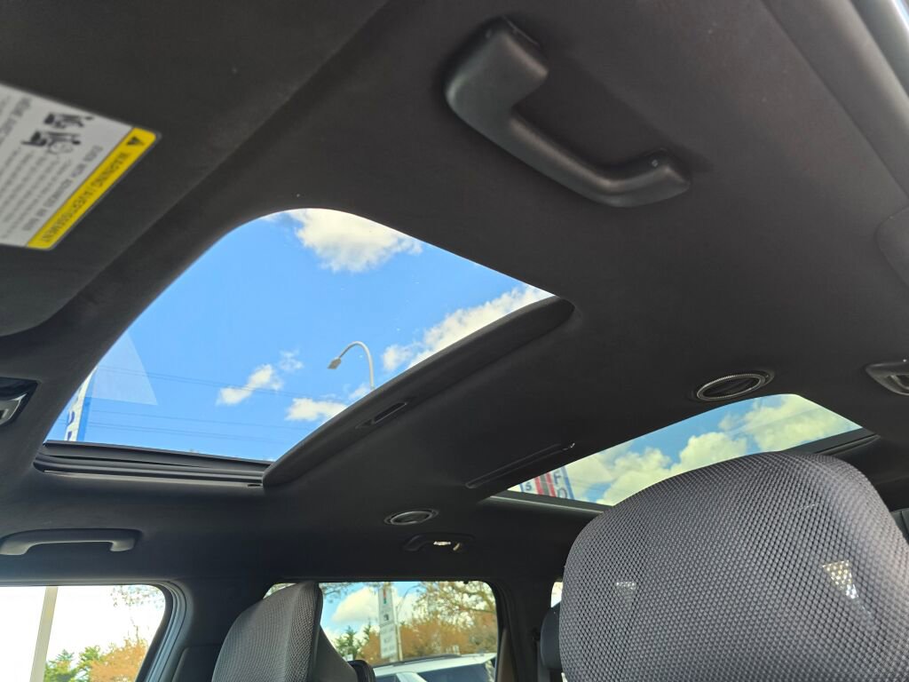 Used 2024 Kia EV9 GT-Line image 18